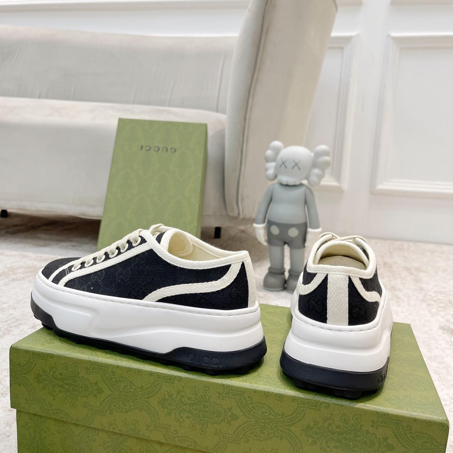 Gucci Women's GG Sneaker - PerfectKickZ