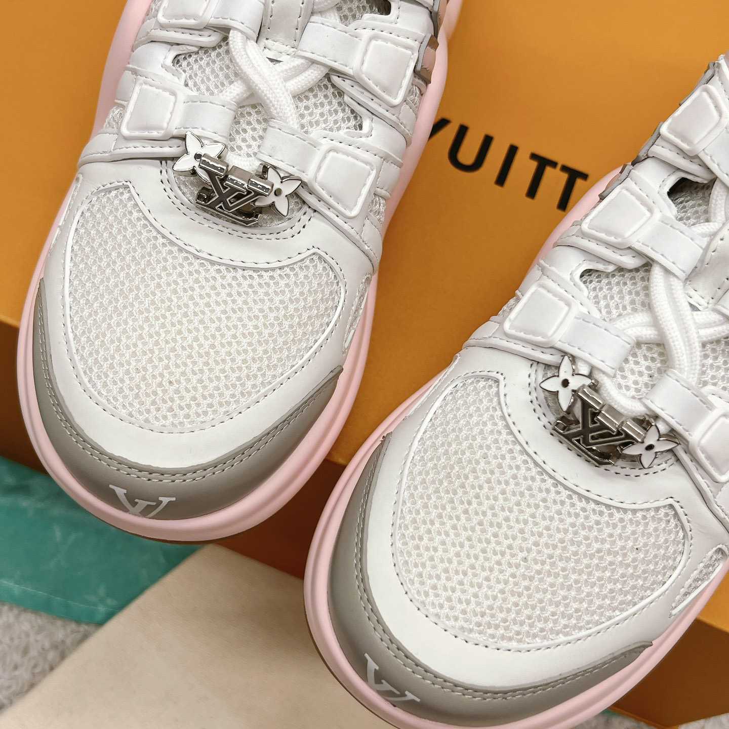 Louis Vuitton LV Archlight Trainers  (upon uk size)     - 