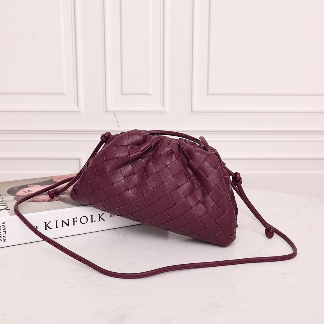 Bottega Veneta Mini Pouch - PerfectKickZ