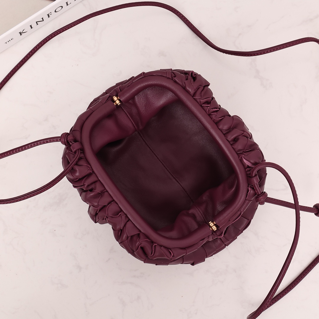 Bottega Veneta Mini Pouch - PerfectKickZ