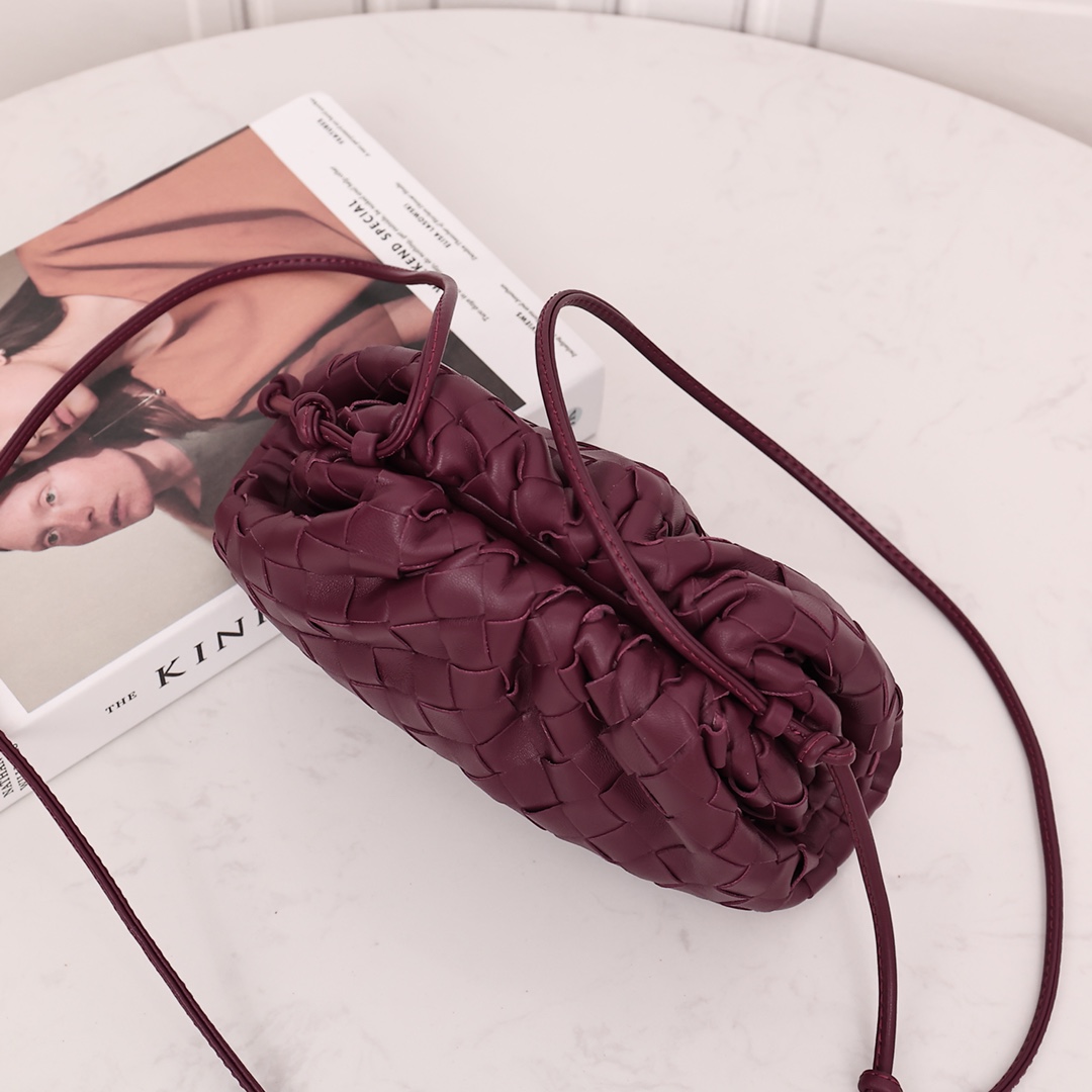 Bottega Veneta Mini Pouch - PerfectKickZ