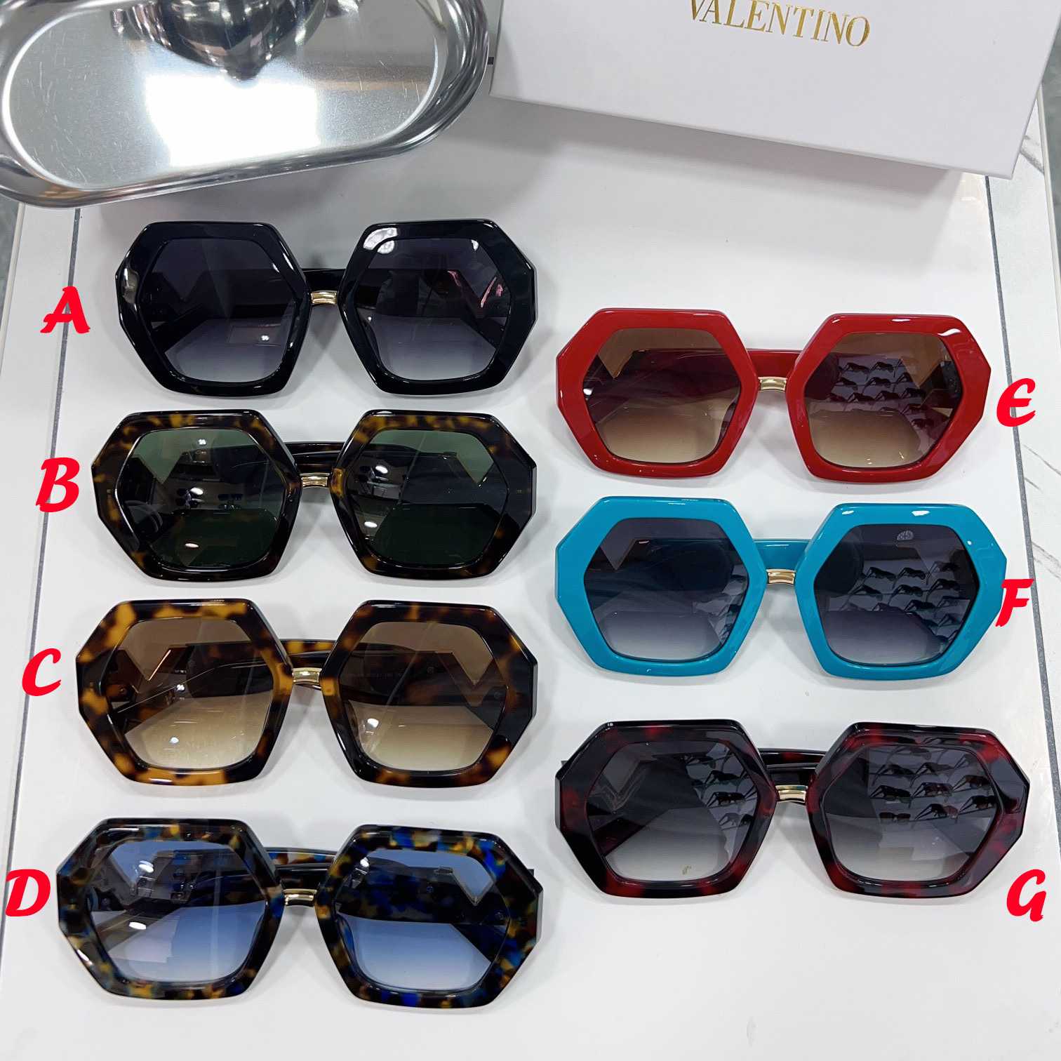 Valenti  VLOGO Hexagonal Oversized-frame Sunglasses  VA4053 - PerfectKickZ