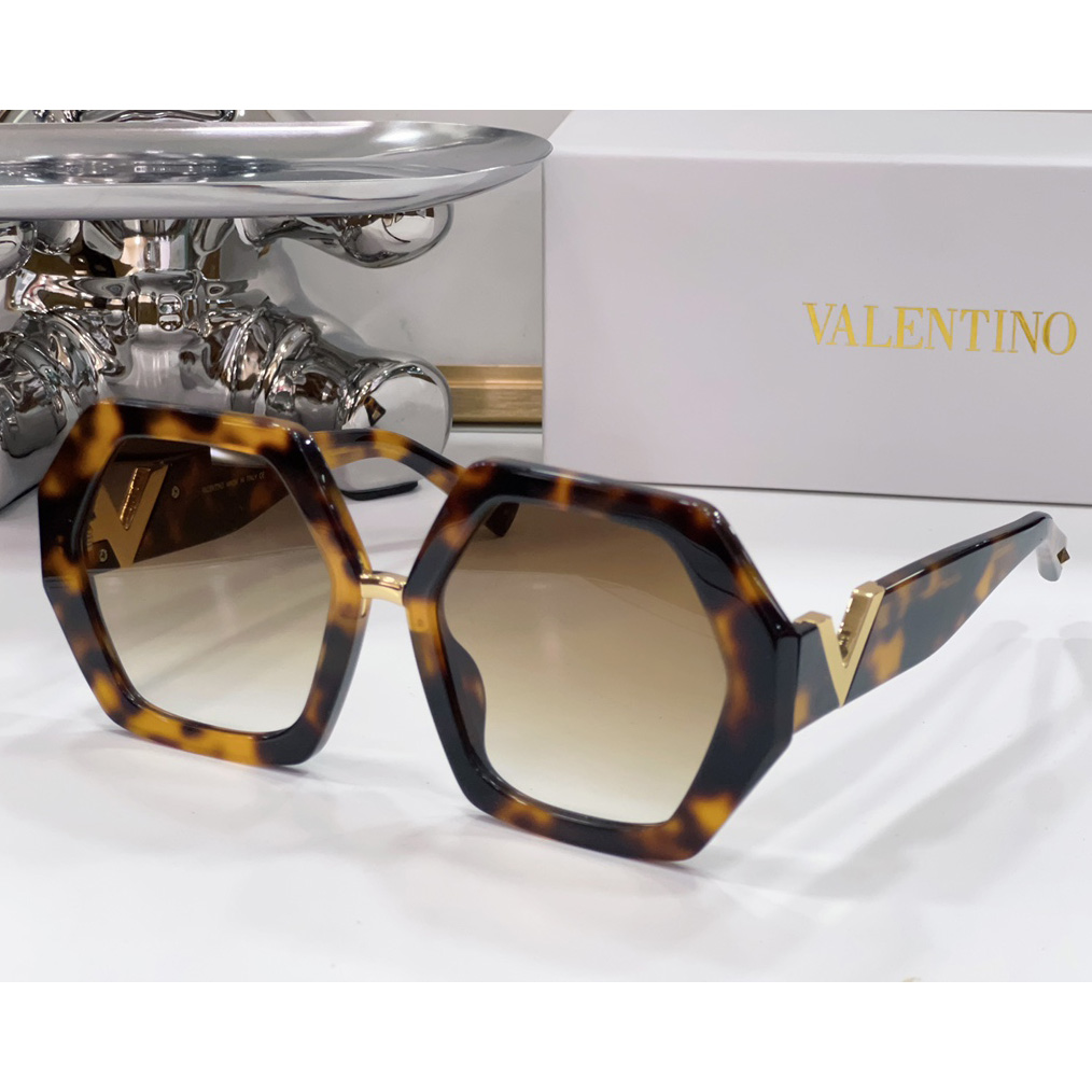 Valenti  VLOGO Hexagonal Oversized-frame Sunglasses  VA4053 - PerfectKickZ
