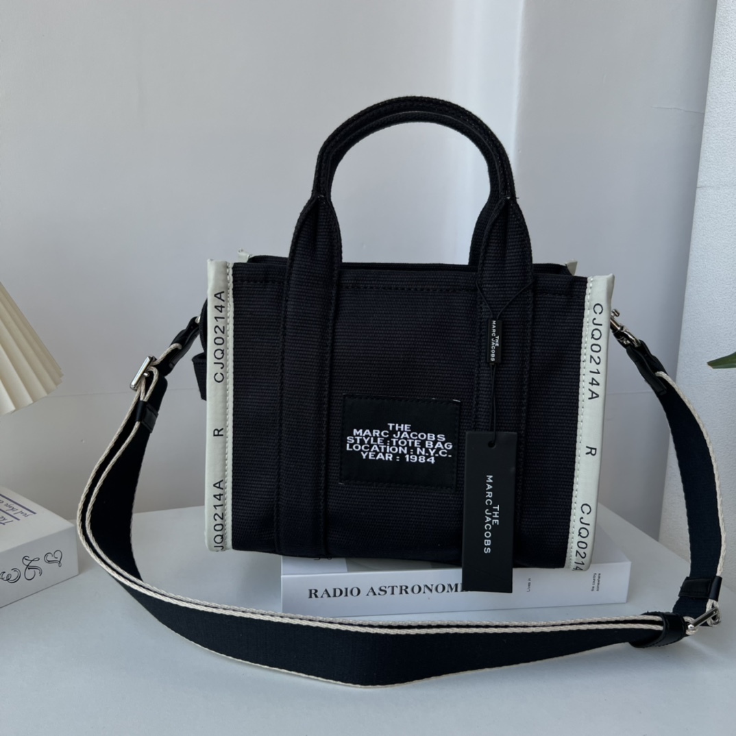 Marc Jacobs The Jacquard Medium Tote Bag(26cm) - PerfectKickZ