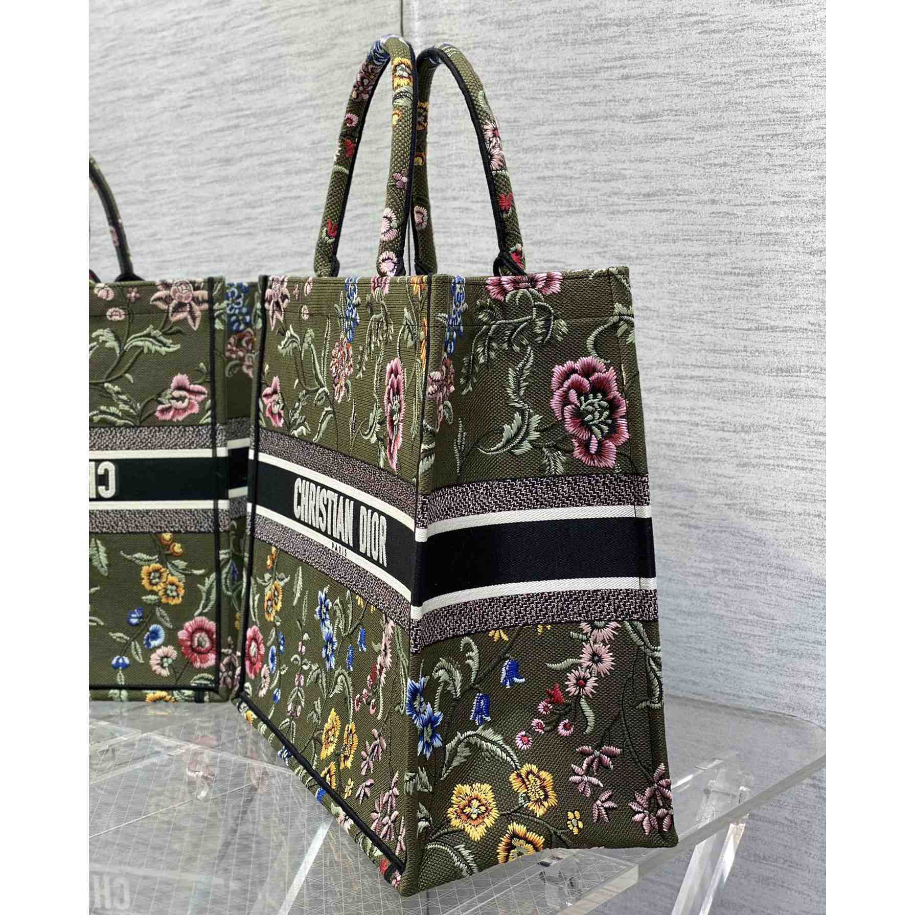 Dior Large Dior Book Tote - PerfectKickZ