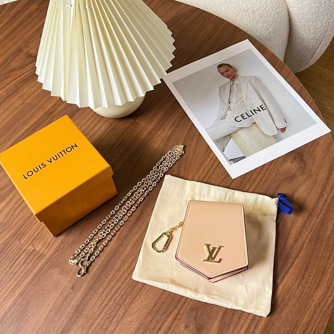Louis Vuitton Key Bell XL   M22368 - PerfectKickZ