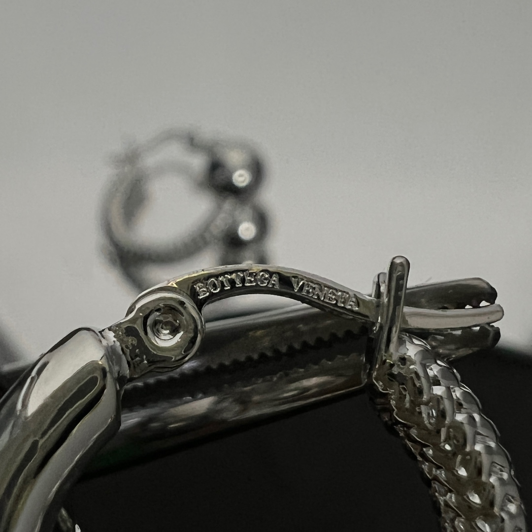 Bottega Veneta Intreccio Hoop Earrings - PerfectKickZ