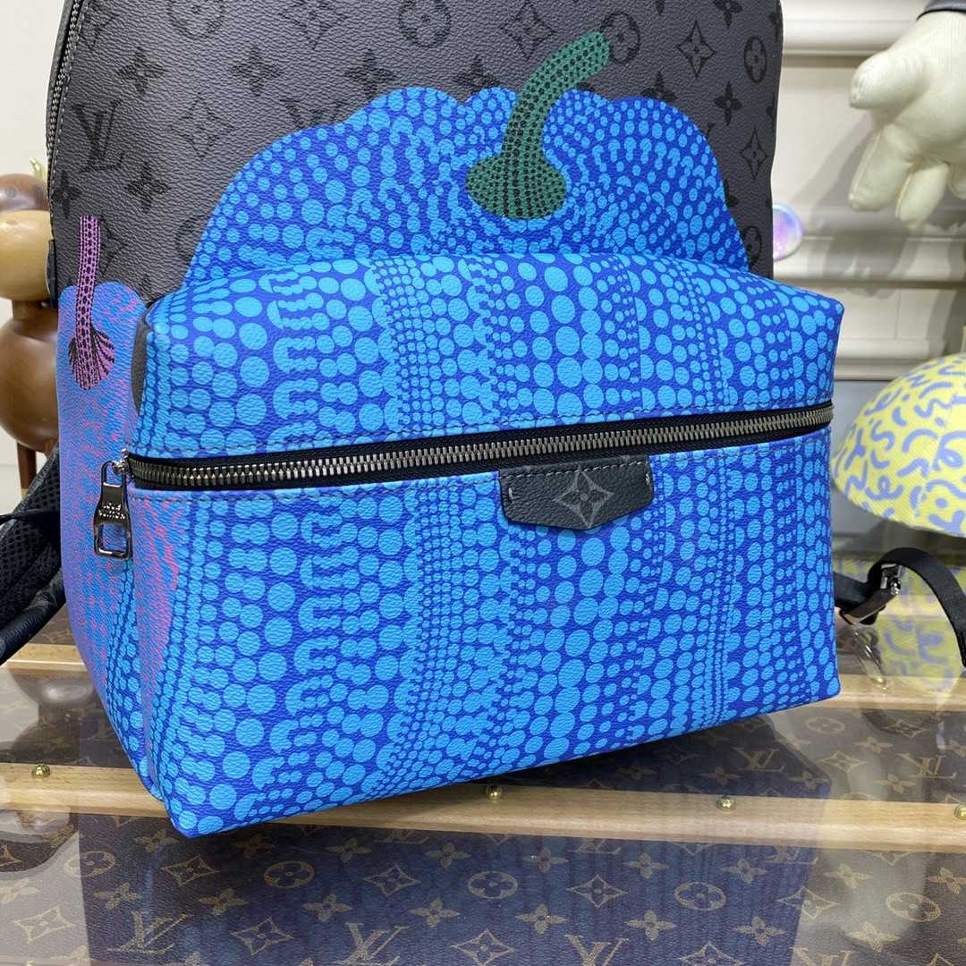Louis Vuitton LV x YK Discovery Backpack (30*40*20cm)    M46440 - PerfectKickZ
