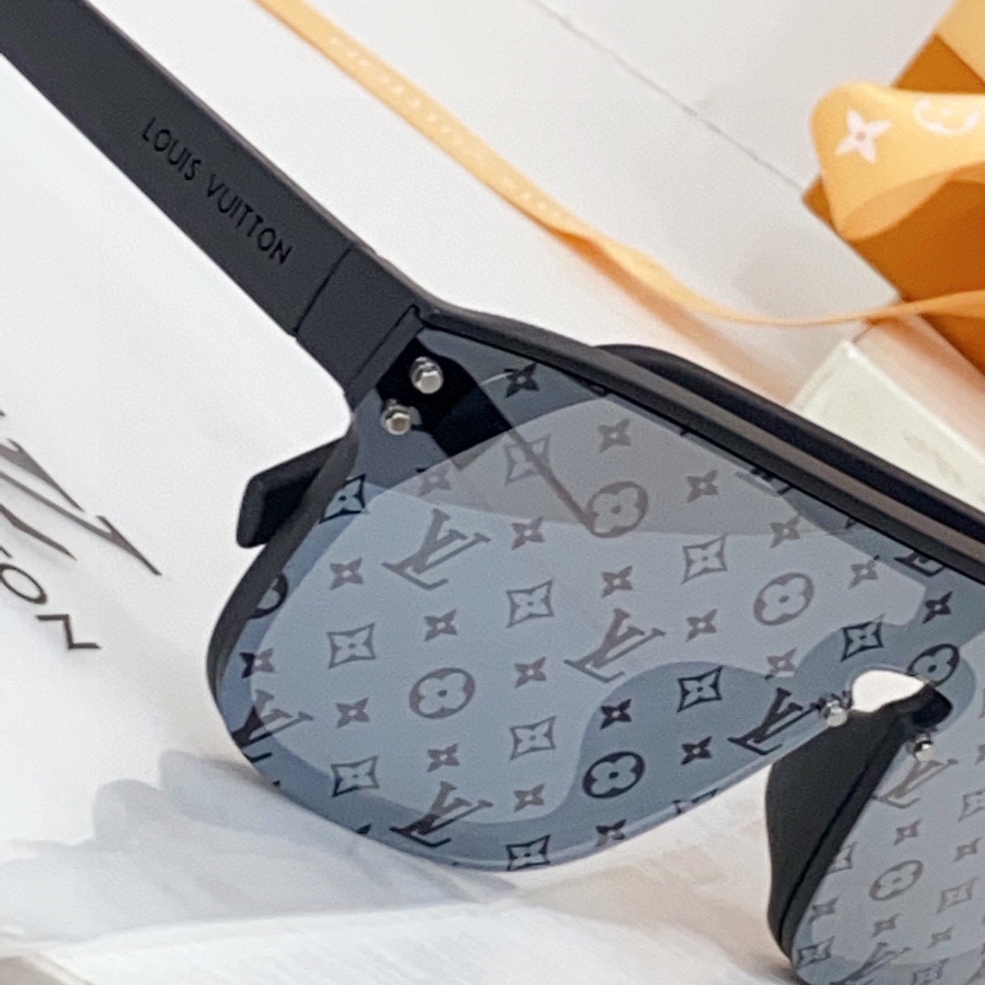 Louis Vuitton LV Waimea Sunglasses   Z1082 - PerfectKickZ