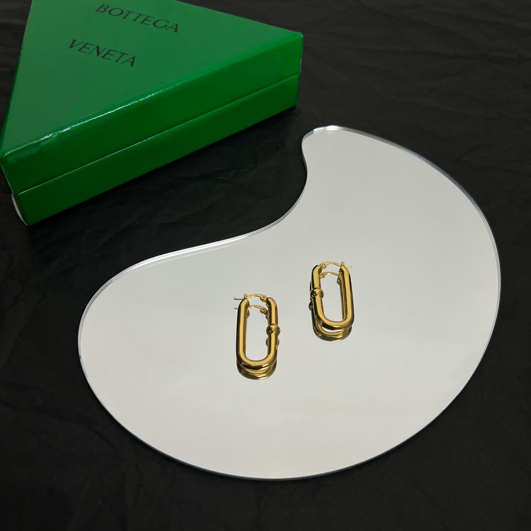 Bottega Veneta Chains Hoop Earrings - PerfectKickZ