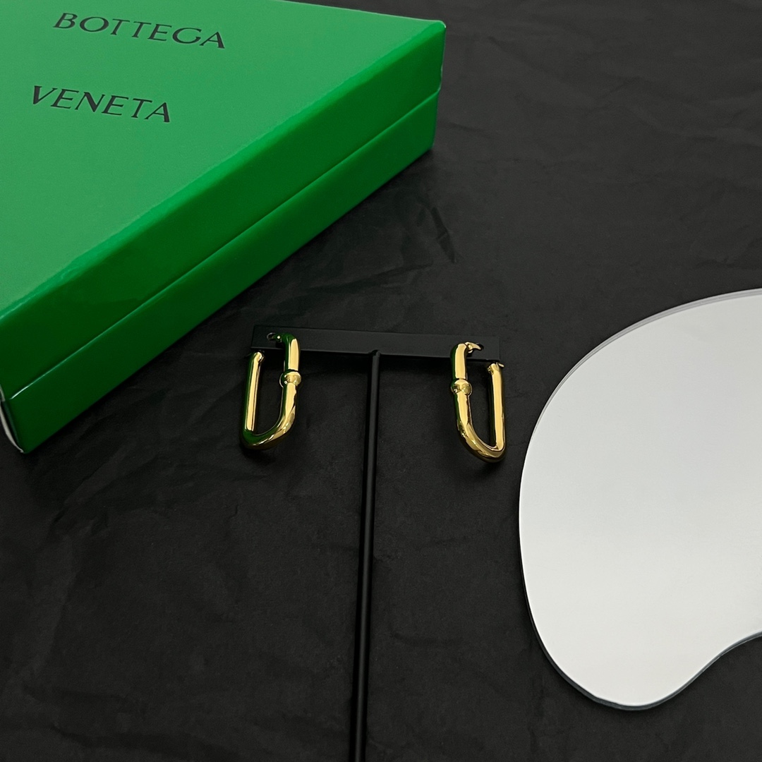Bottega Veneta Chains Hoop Earrings - PerfectKickZ