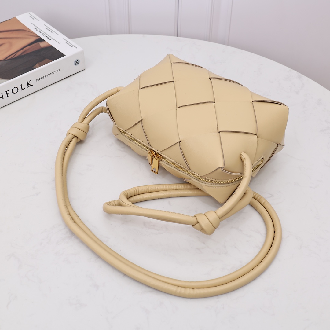 Bottega Veneta Small Cassette Camera Bag - PerfectKickZ