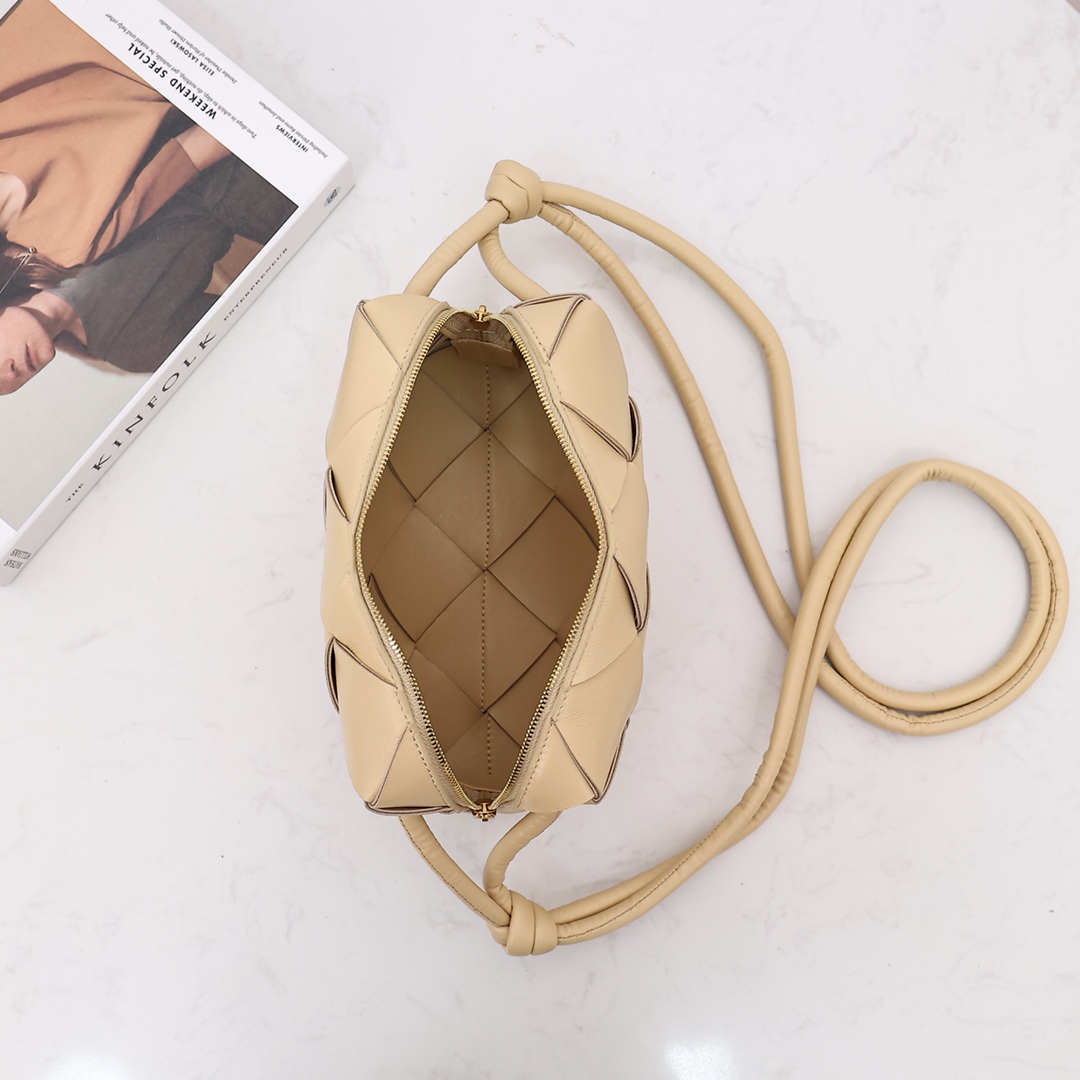 Bottega Veneta Small Cassette Camera Bag - PerfectKickZ