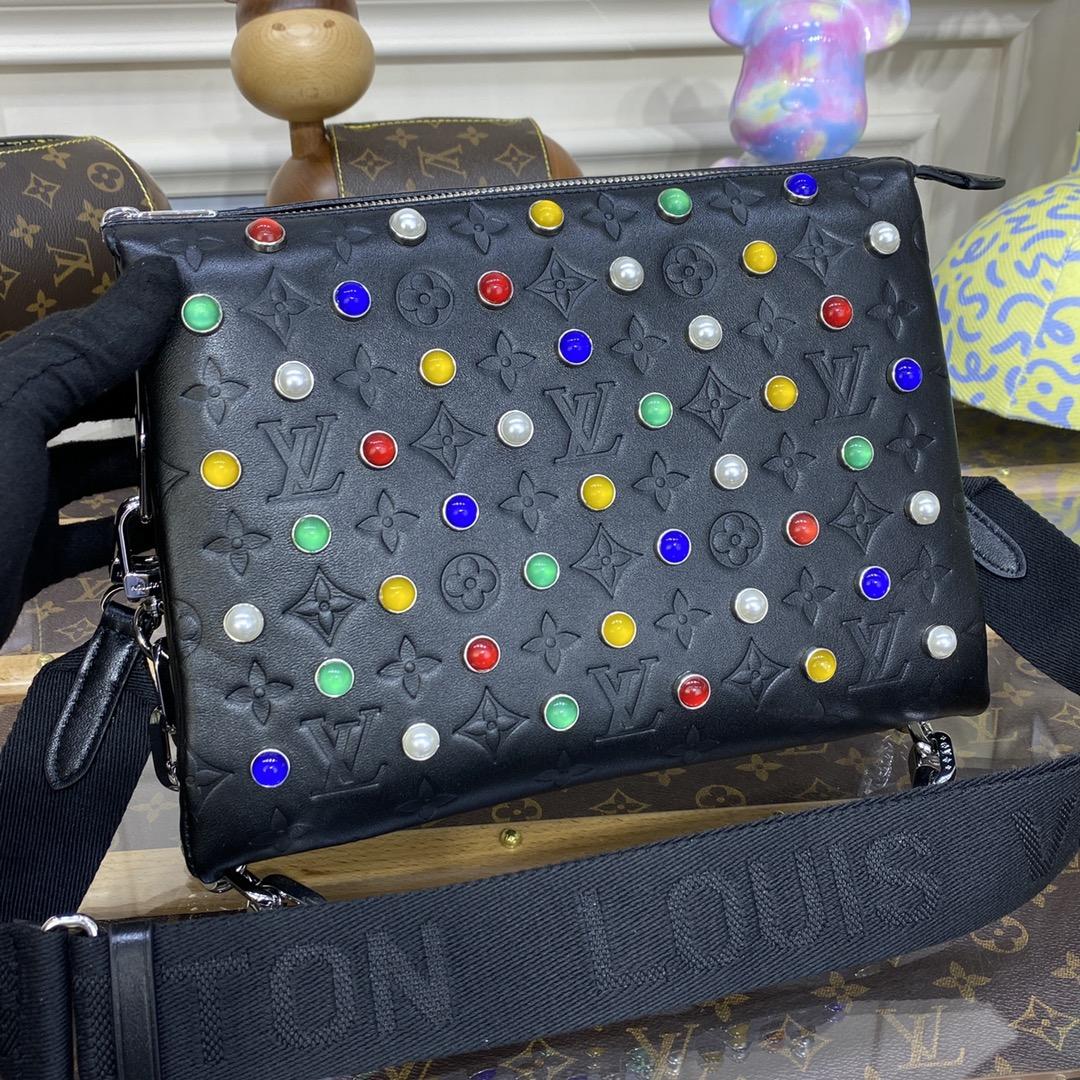 Louis Vuitton Coussin BB(26 x 20 x 12cm) M22429 - PerfectKickZ