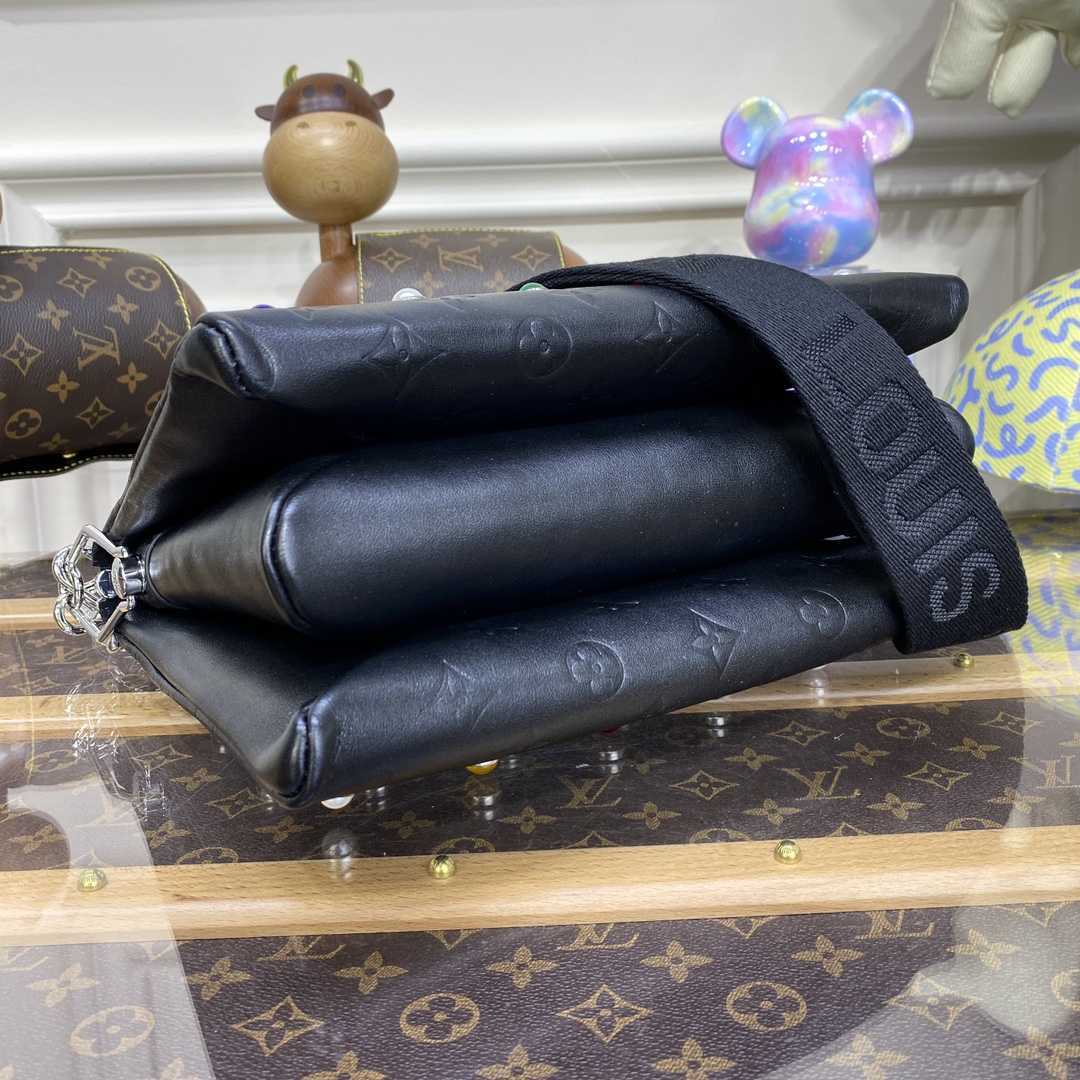 Louis Vuitton Coussin BB(26 x 20 x 12cm) M22429 - PerfectKickZ