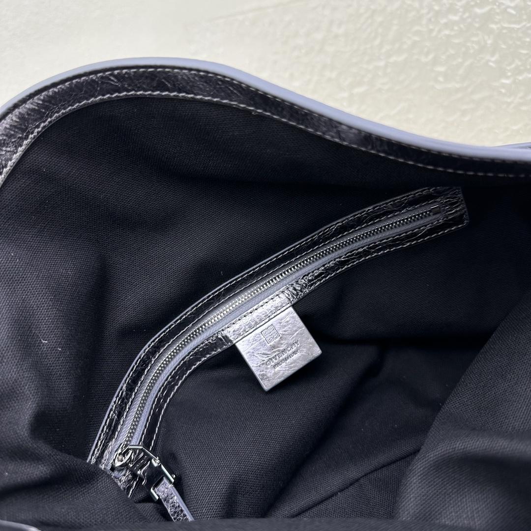 Givenchy Medium Voyou Bag In Laminated Leather(32-37-6.5cm) - PerfectKickZ