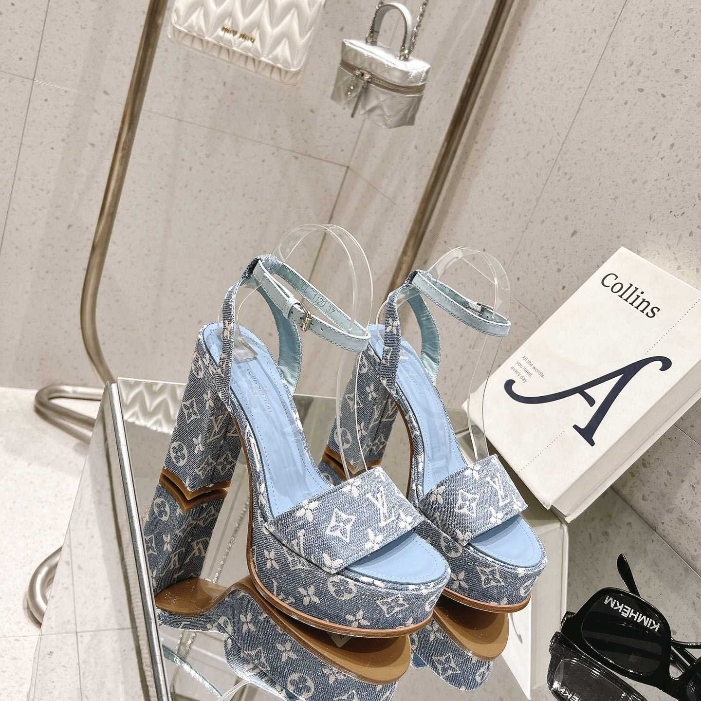 Louis Vuitton Fame Platform Sandal   1AAZC0 - PerfectKickZ