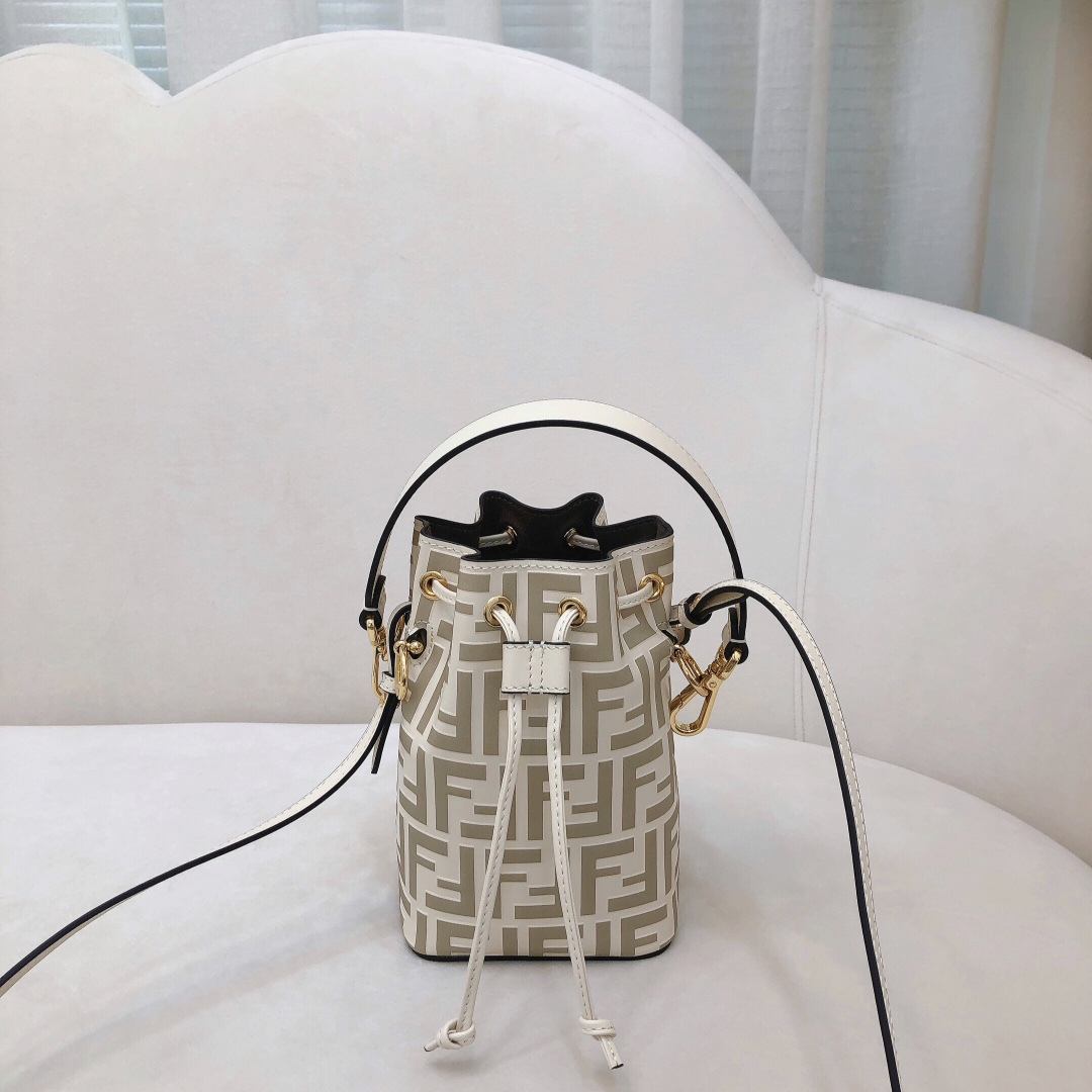 Fendi Mon Tresor Beige Leather Mini-Bag - PerfectKickZ