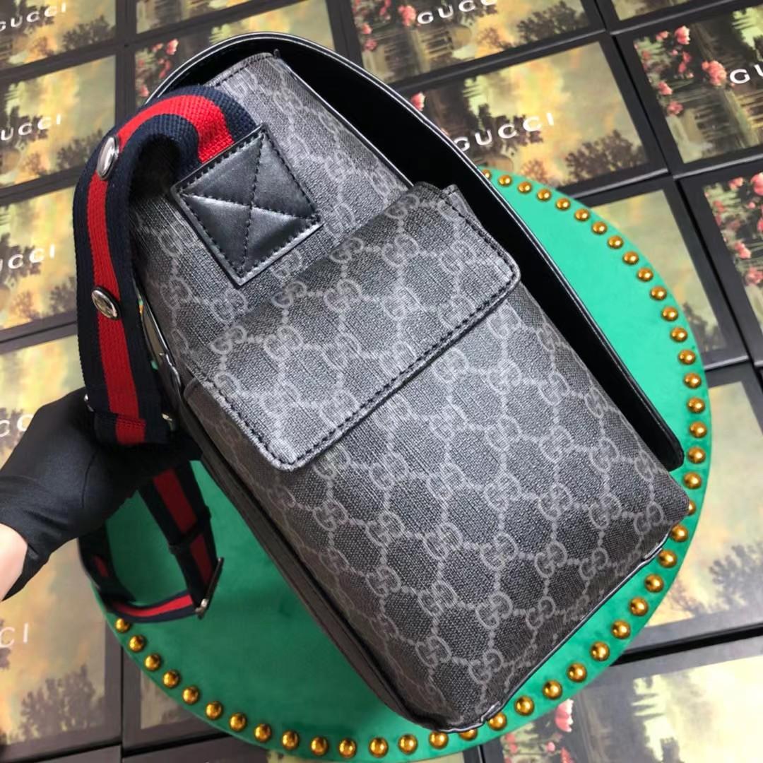 Gucci GG Supreme Diaper Bag(44-28-14cm) - PerfectKickZ