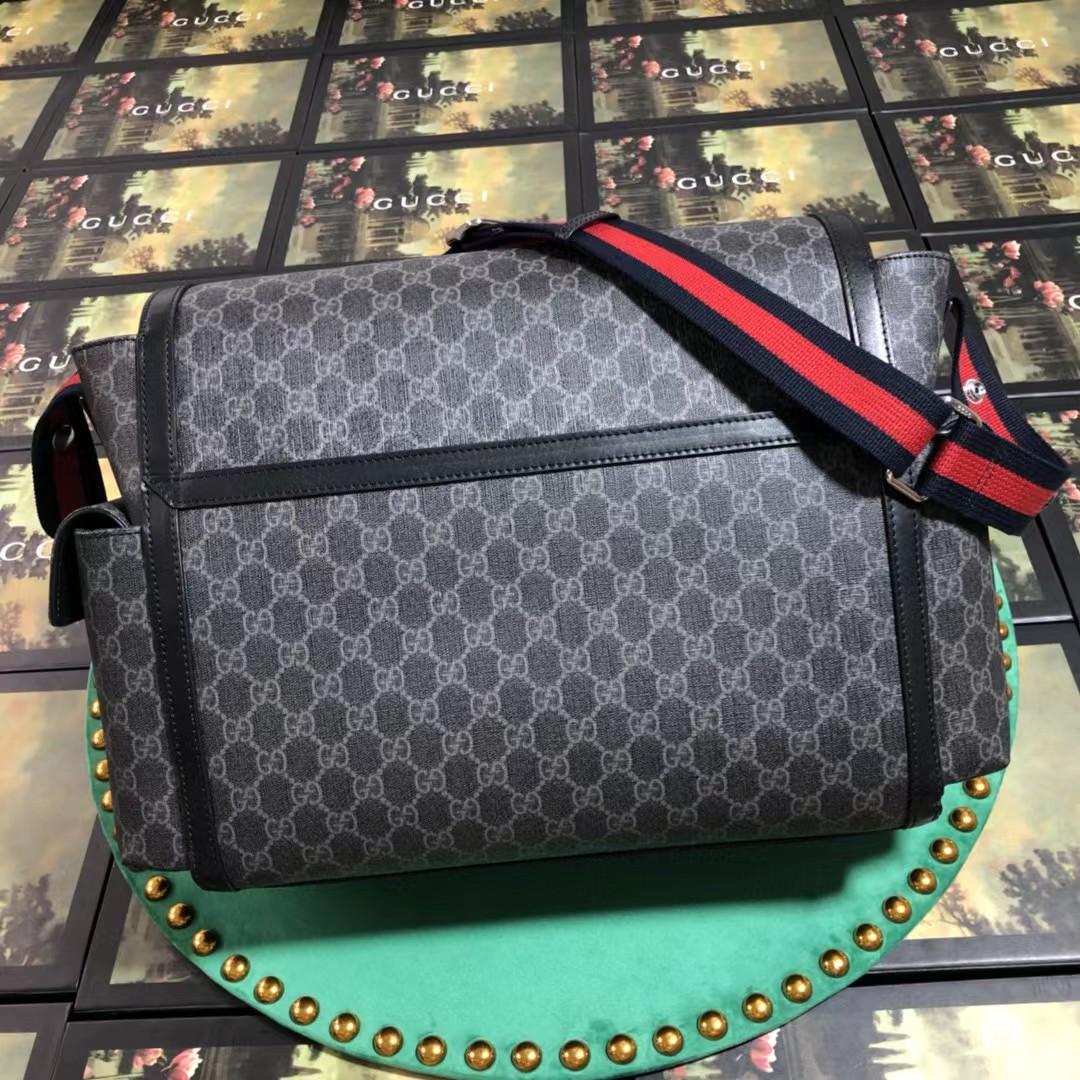 Gucci GG Supreme Diaper Bag(44-28-14cm) - 