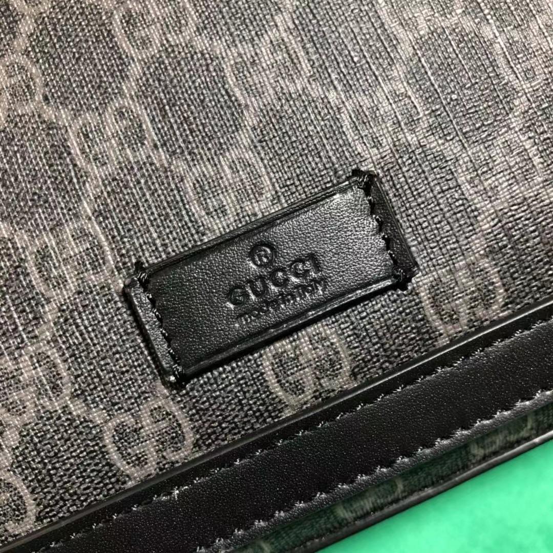 Gucci GG Supreme Diaper Bag(44-28-14cm) - 