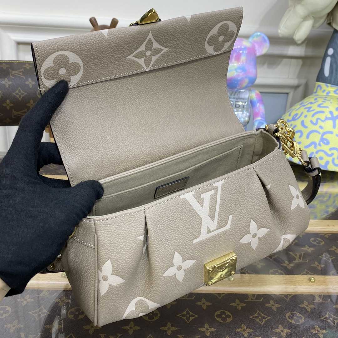 Louis Vuitton Favorite(24 x 14 x 9cm)    M45836 - PerfectKickZ