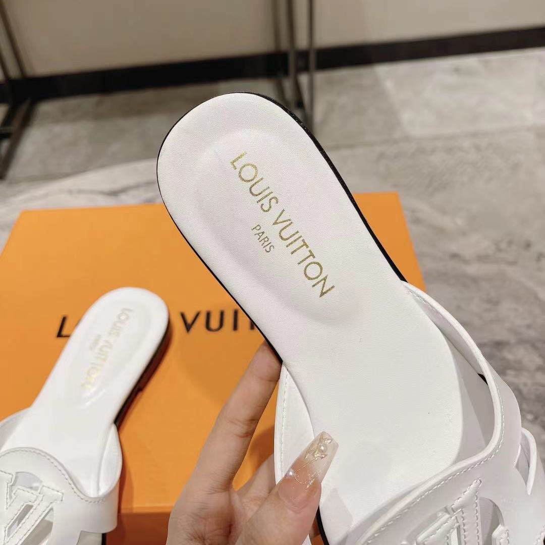 Louis Vuitton LV Isola Flat Mule   1ABOZK - PerfectKickZ