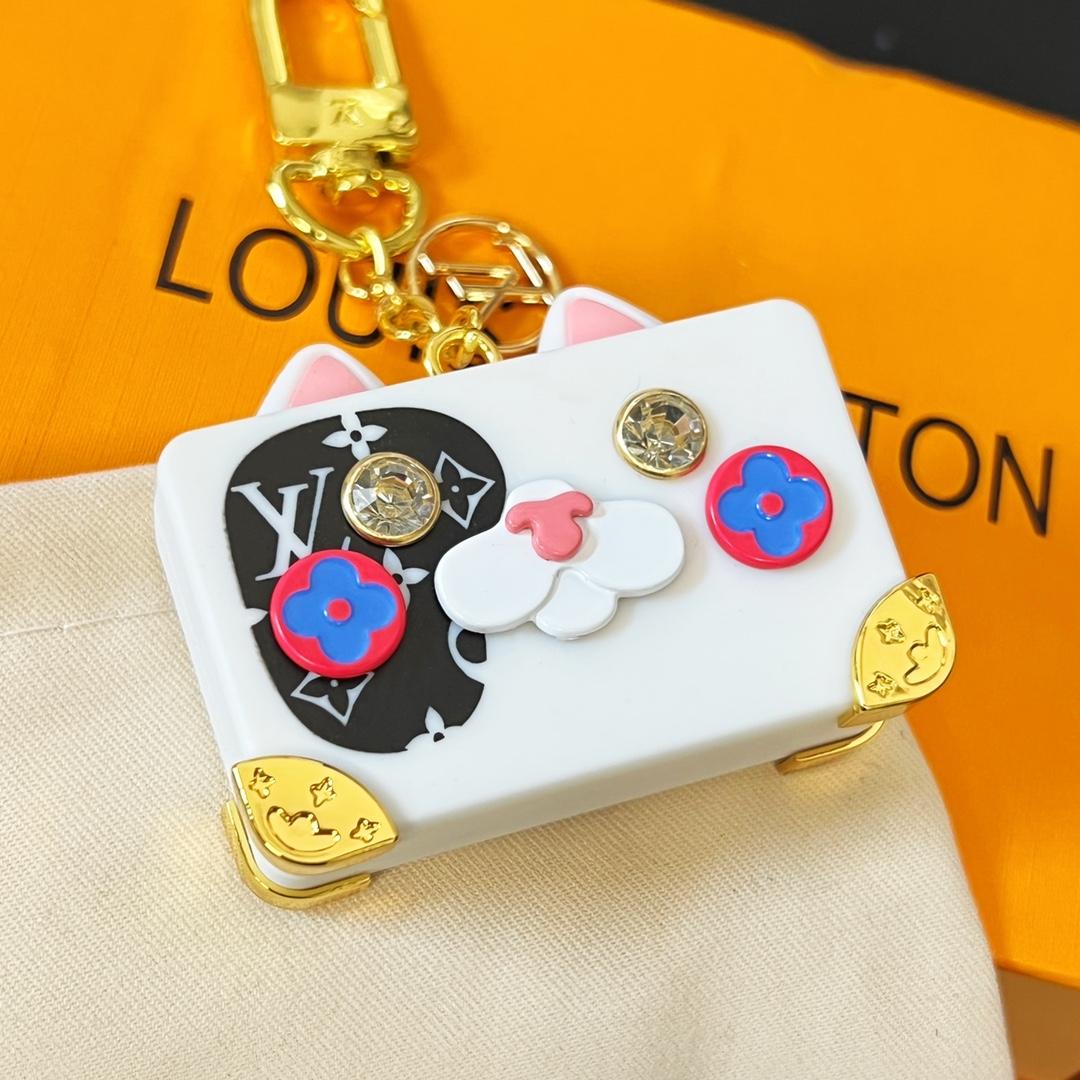Louis Vuitton Catrunk Keyring   M00825 - PerfectKickZ