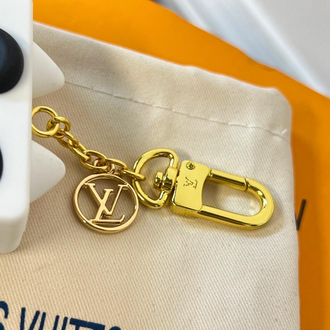 Louis Vuitton Catrunk Keyring   M00825 - PerfectKickZ
