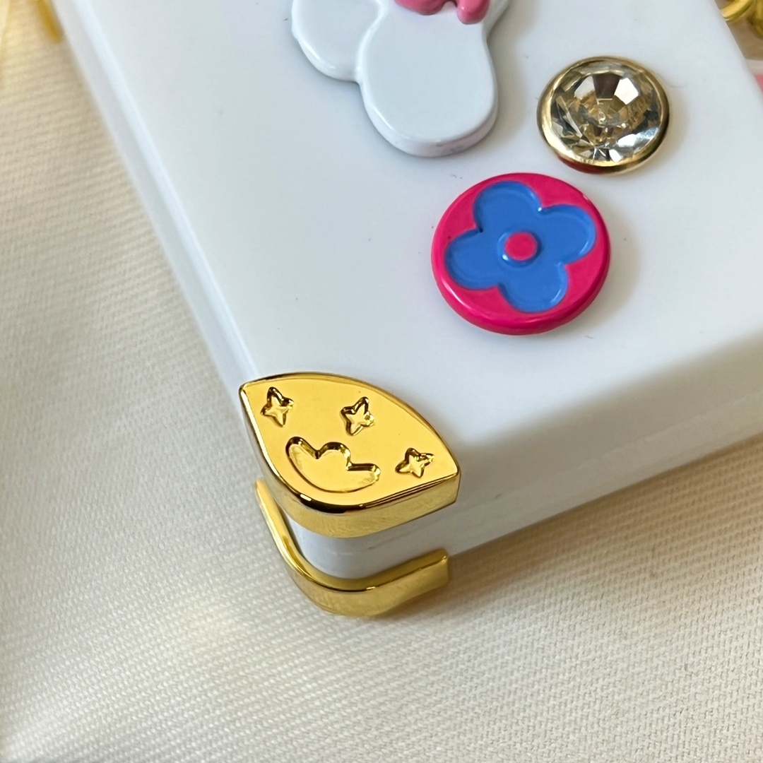 Louis Vuitton Catrunk Keyring   M00825 - PerfectKickZ