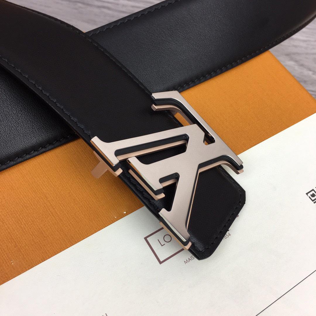 Louis Vuitton LV Shape 40MM Reversible Belt - PerfectKickZ
