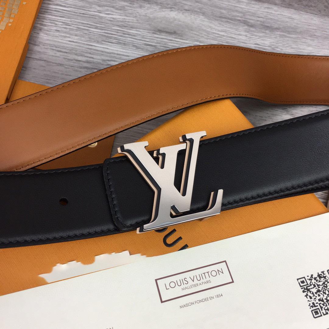 Louis Vuitton LV Shape 40MM Reversible Belt - PerfectKickZ
