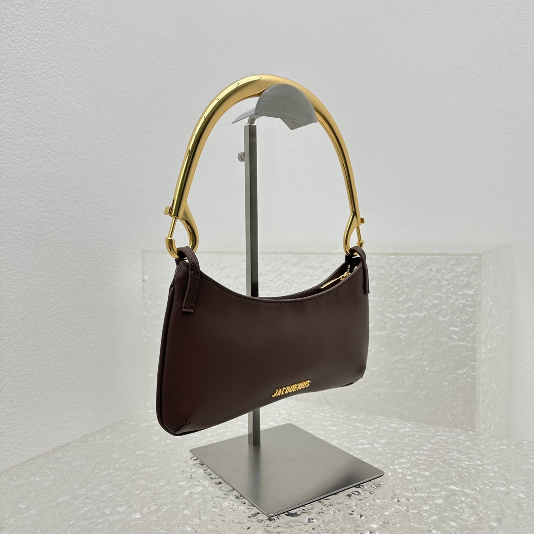 Jacquemus Le Bisou Mousqueton Carabiner Strap Shoulder Bag - PerfectKickZ