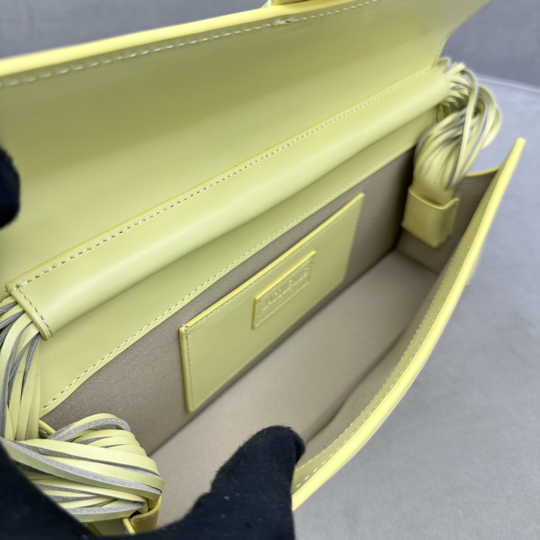 Jacquemus Le Bambino Long Ficiu Shoulder Bag(26-14cm) - PerfectKickZ