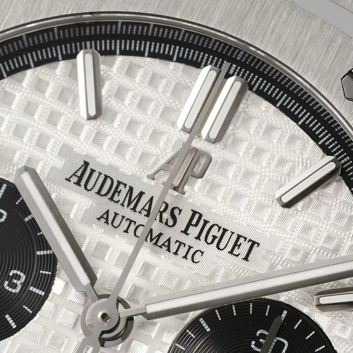 Audemars Piguet Royal Oak Chronograph - PerfectKickZ