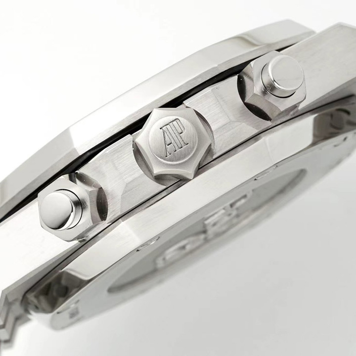 Audemars Piguet Royal Oak Chronograph - PerfectKickZ