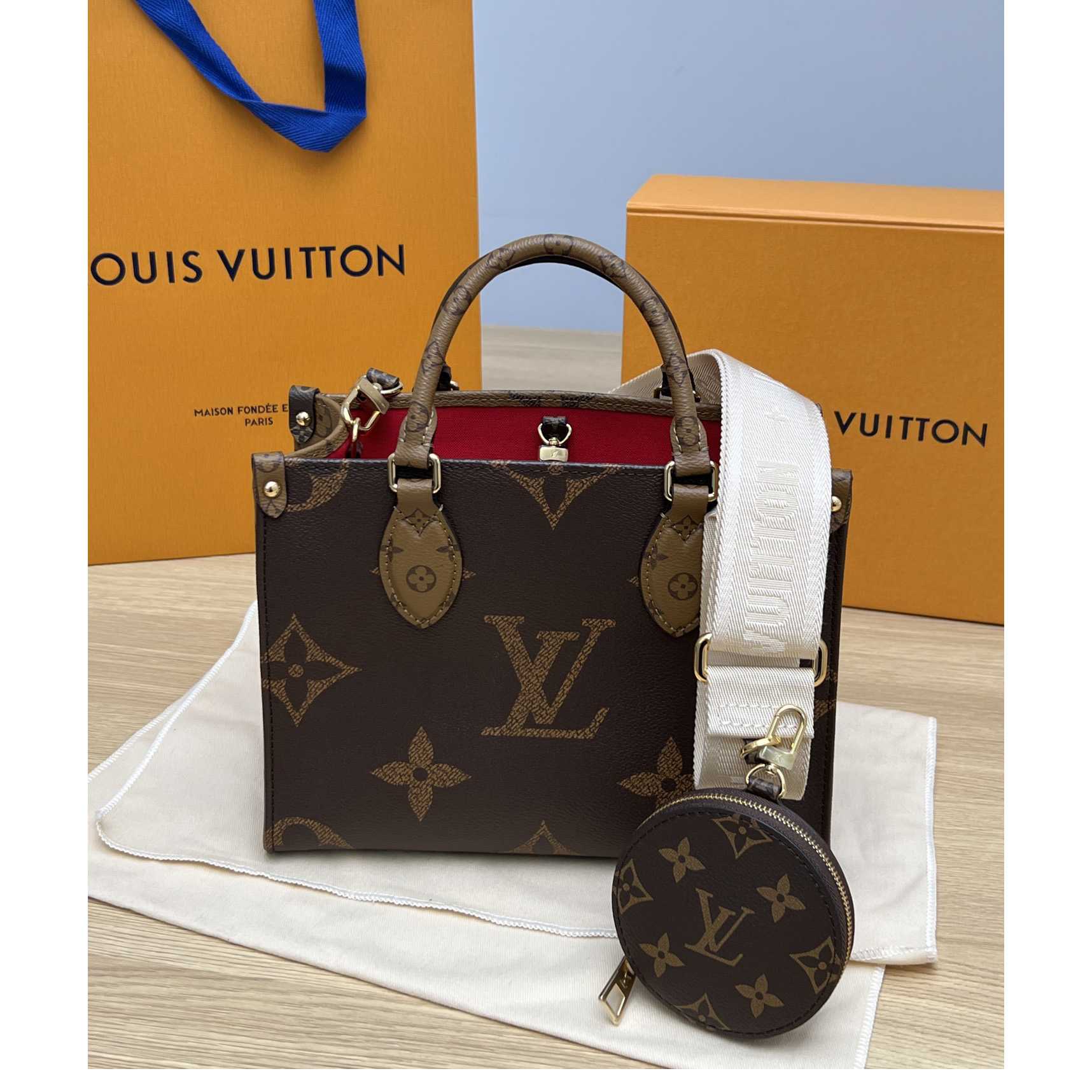 Louis Vuitton OnTheGo PM(25-19-11.5cm)     M46373 - PerfectKickZ