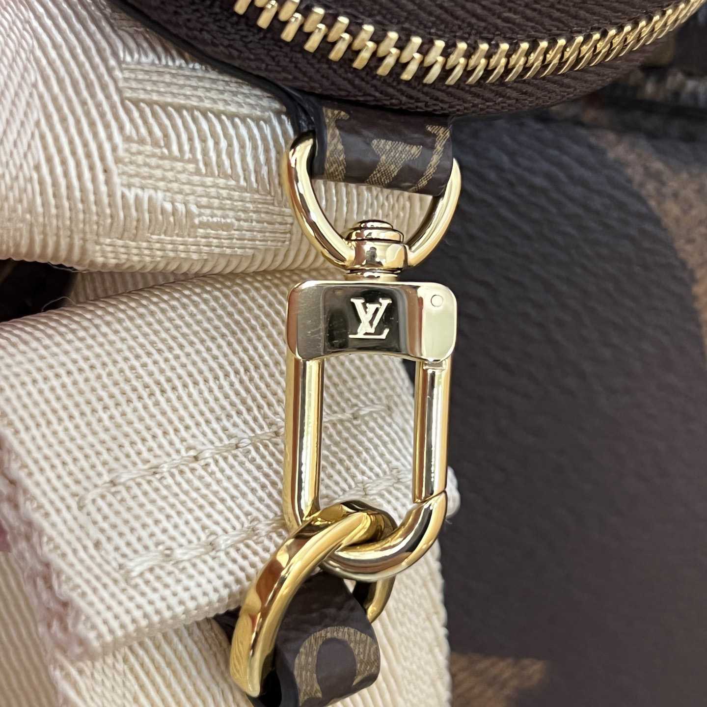 Louis Vuitton OnTheGo PM(25-19-11.5cm)     M46373 - 