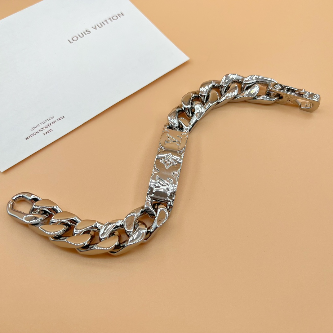 Louis Vuitton Monogram Chain Bracelet   M00855 - PerfectKickZ