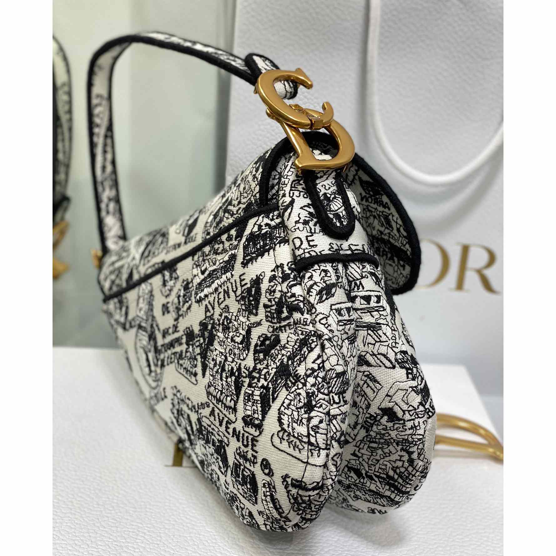 Dior Saddle Bag  - 