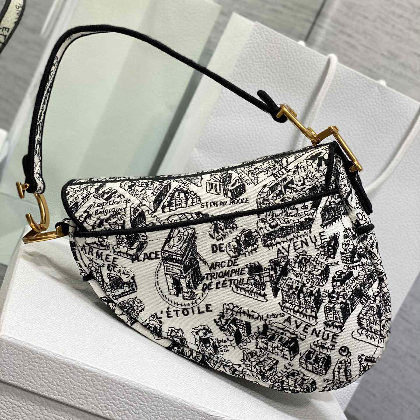Dior Saddle Bag  - 