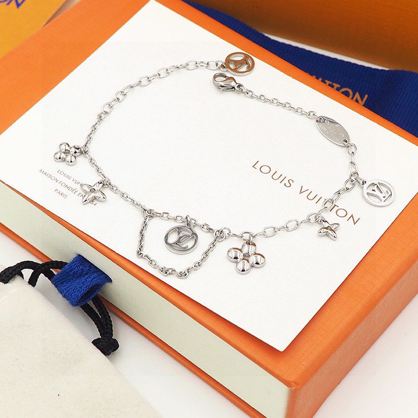 Louis Vuitton Blooming Supple Bracelet   M64858 - PerfectKickZ