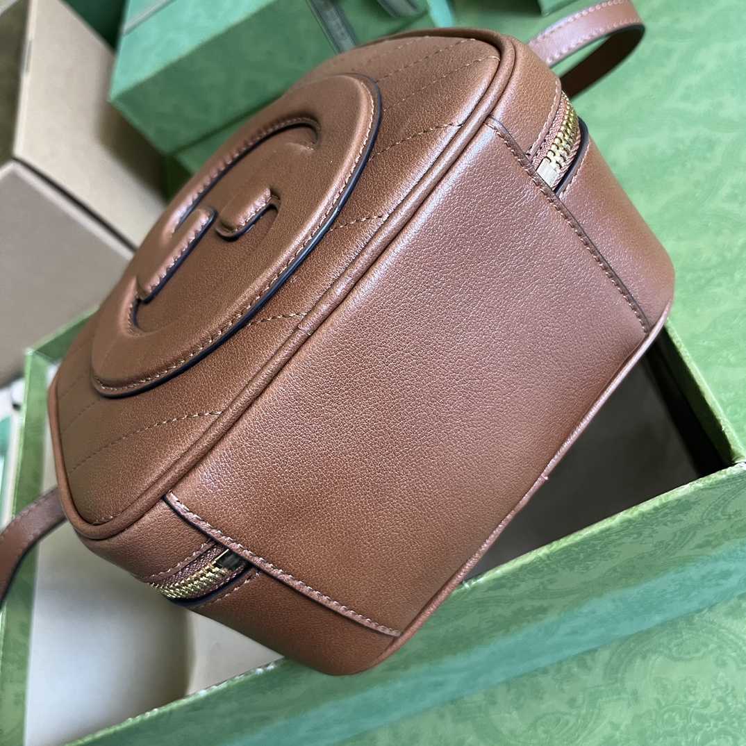 Gucci Blondie Top Handle Bag (17-15-9cm) - PerfectKickZ