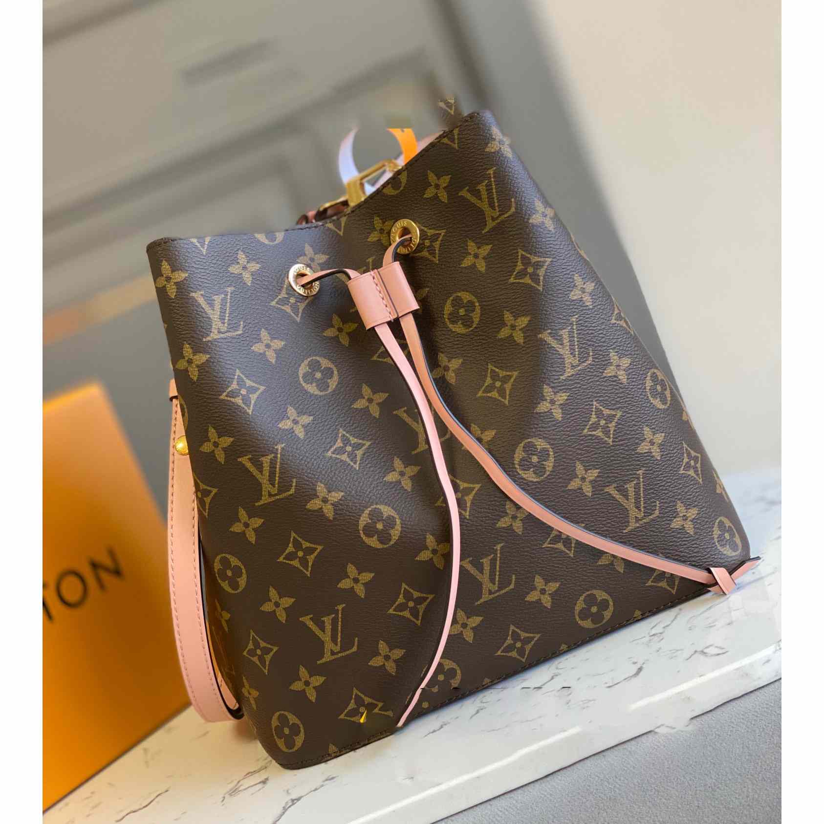 Louis Vuitton Néonoé (26 x 26 x 17.5cm) M44022 - PerfectKickZ