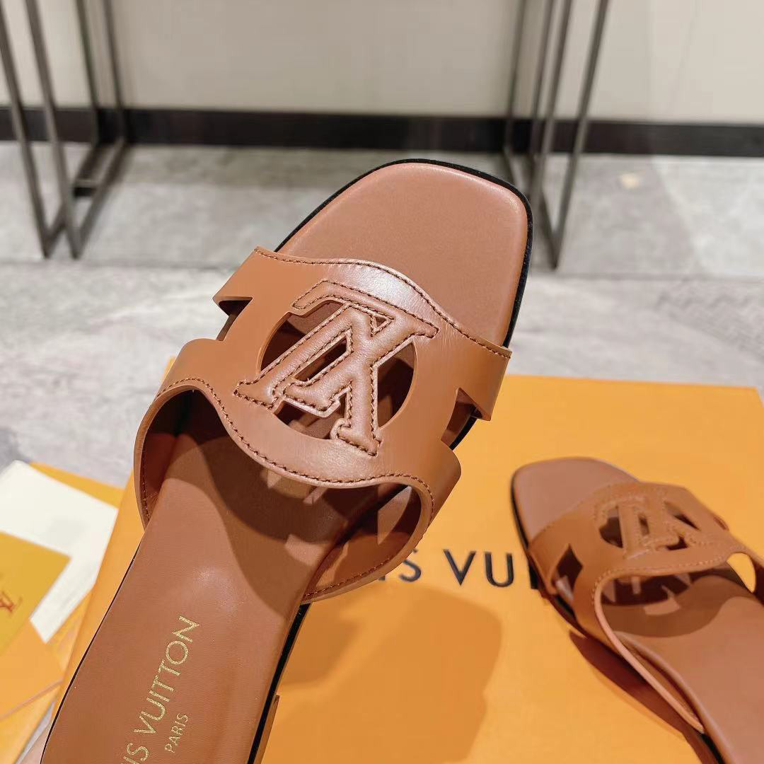 Louis Vuitton LV Isola Flat Mule   1ABP22 - PerfectKickZ