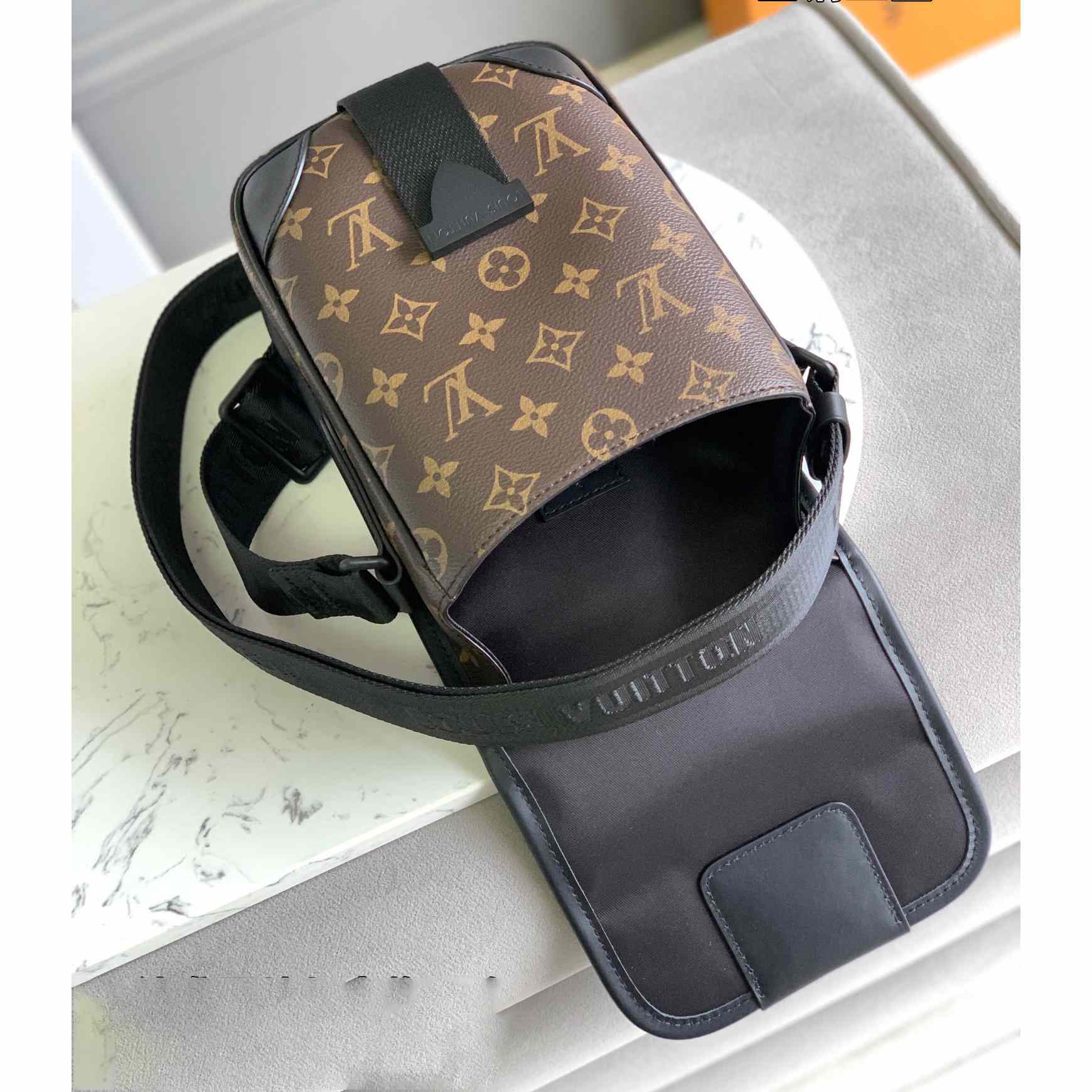 Louis VuittonArchy Messenger PM(16x22x7CM)   M46442 - PerfectKickZ