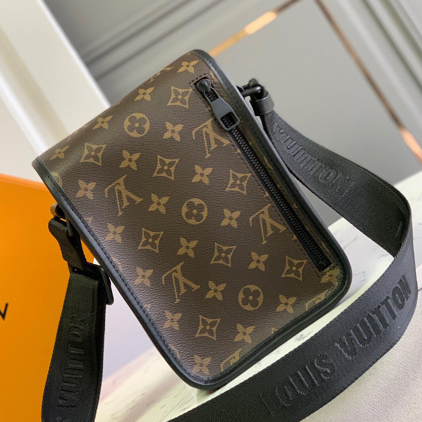 Louis VuittonArchy Messenger PM(16x22x7CM)   M46442 - PerfectKickZ
