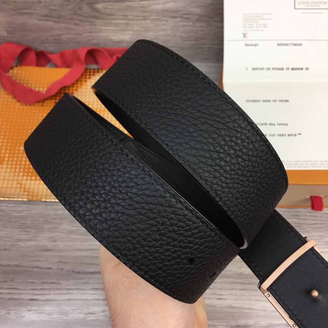 Louis Vuitton LV Shape 40MM Reversible Belt - 