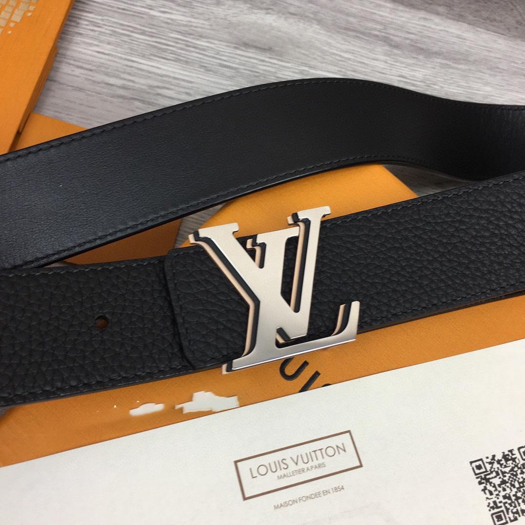 Louis Vuitton LV Shape 40MM Reversible Belt - 