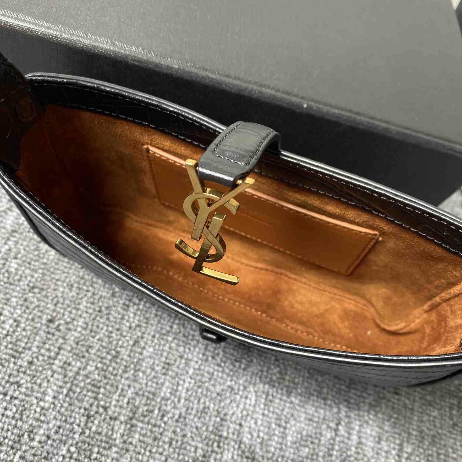 Saint Laurent 5A7 Crocodile-embossed Shoulder Bag(19x12.5x4.5) - PerfectKickZ